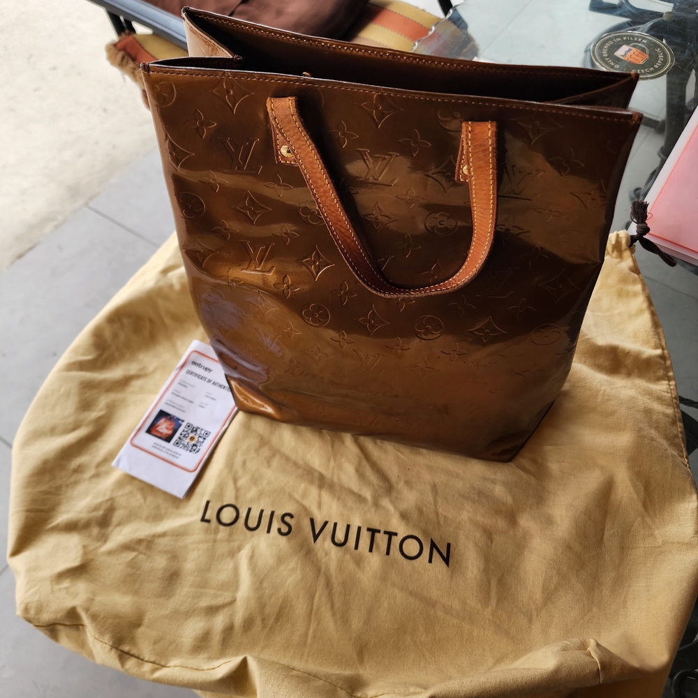 Louis Vuitton Reade Tote MM Brown Leather